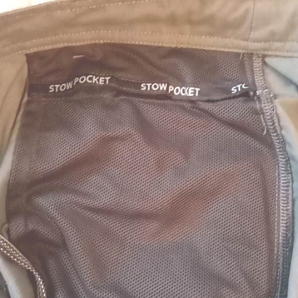 The North Face Ladies Green Hiking Shorts - Picture 7 of 10